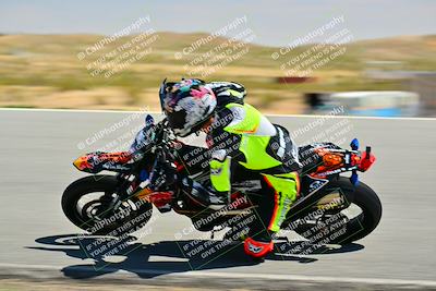 media/Apr-13-2025-TrackXperience (Sun) [[fb1ef998a6]]/Level 2 (Intermediate)/Turn 8 (Session 3)/
